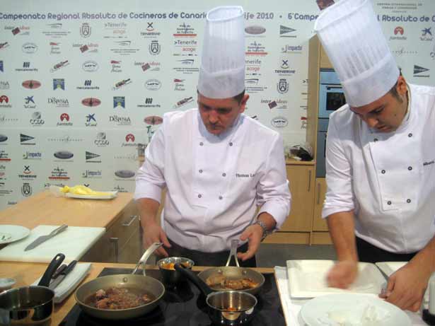 Campeonato-de-cocineros-2010-Preparación-plato-obligatorio