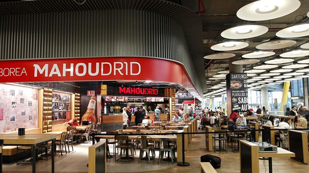 Espacio de Mahou en el aeropuerto Adolfo Suárez de Madrid