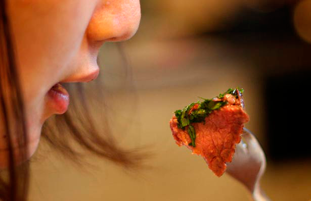 Nuestros estados de ánimo modifican el sabor de los alimentos que comemos | Foto: SINC 