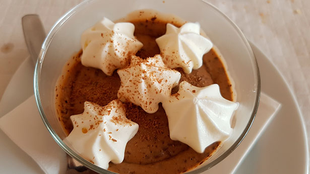 Mousse de chocolate con nata | Foto: J.L.C.