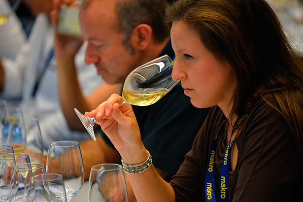El consumo de vinos blancos está aumentando "de forma espectacular" en todo el mundo | Foto: Coconut