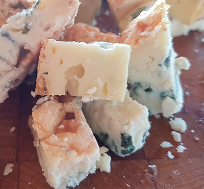La Pluie, queso azul de vaca de Finca de Uga | Foto: J.L.C.