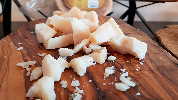 queso de cabra madurado Alegranza, de Finca de Uga | Foto: J.L.C.