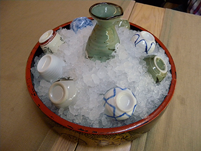 La bebida se obtiene del arroz fermentado y su denominación correcta es "nihonshu" | Foto: J. L. Conde