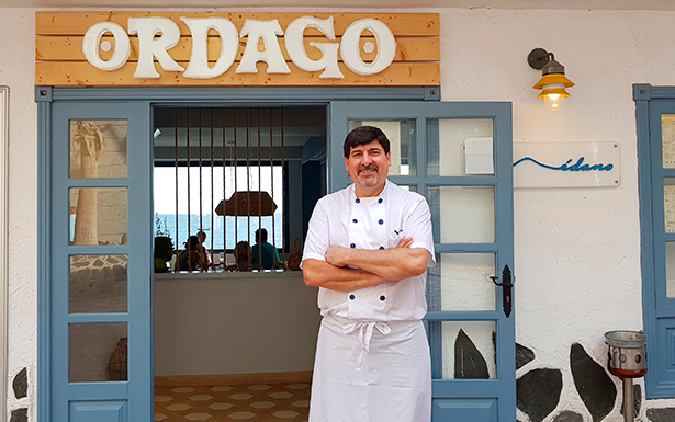 Íñigo Rodríguez, chef del restaurante Órdago en El Médano | Foto: J. L. Conde
