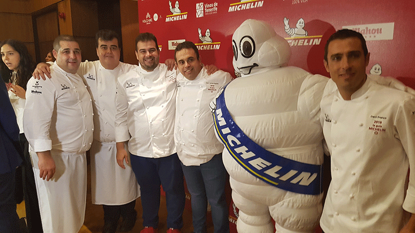 Imagen de los chefs tinerfeños con estrella Michelin cuando se celebró la gala en Tenerife | Foto: José L. Conde