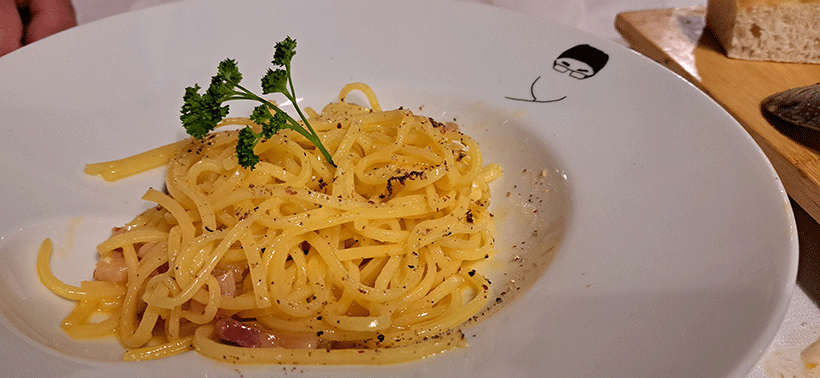 Spaghetti alla carbonara | Foto: José L. Conde