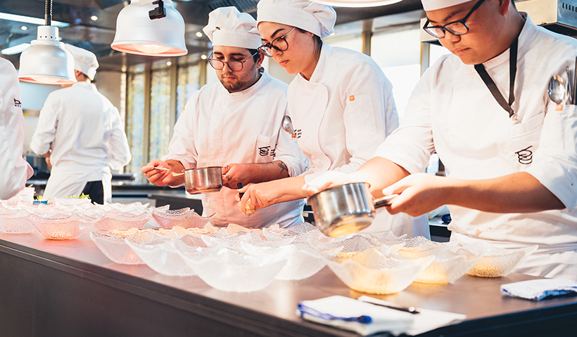 Alumnos durante su formación en el Basque Culinary Center | Foto: BCC